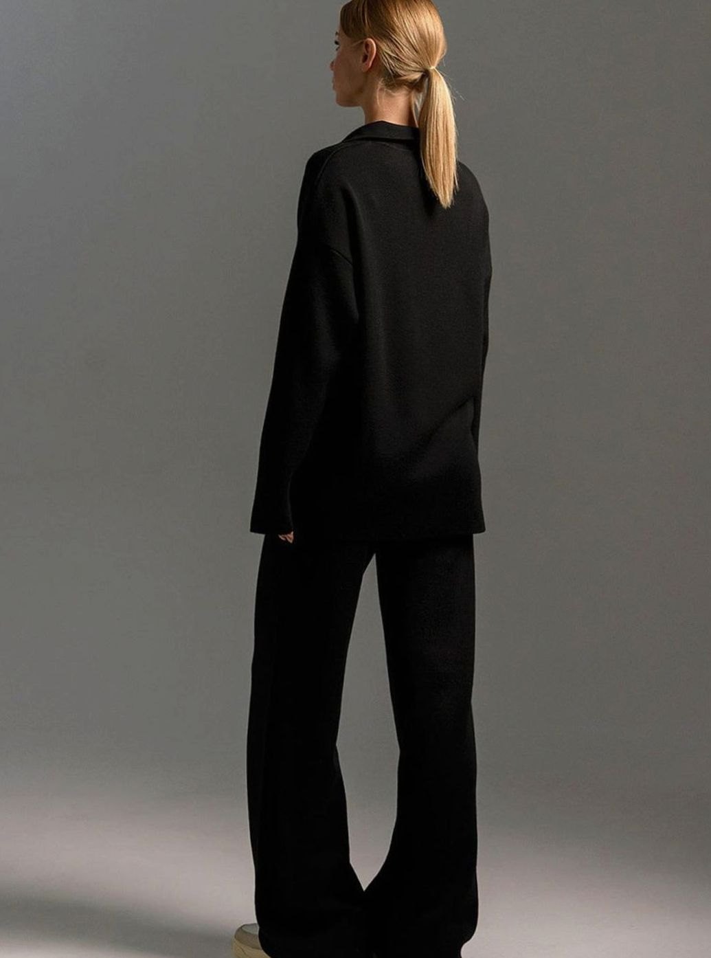 Opal Collared Lounge Set, back view