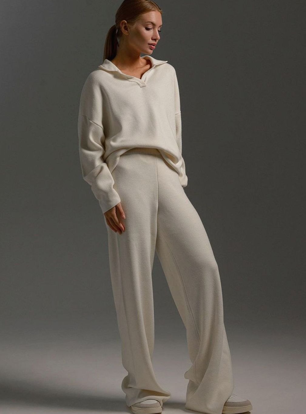 Opal Collared Lounge Set, front view 2
